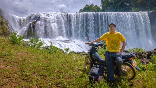 Sae Pong Lai Waterfall , Laos.