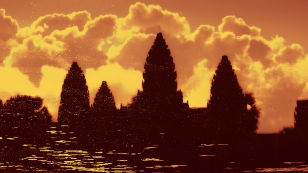 See Angkor Wat and Die