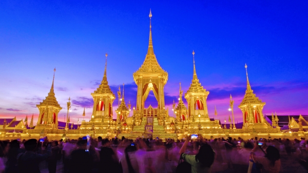 A Final Farewell to Rama IX
